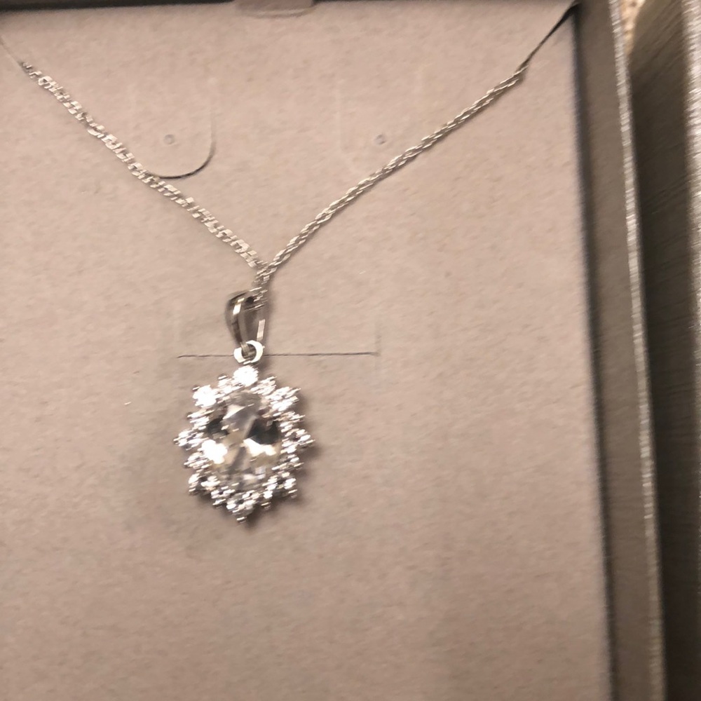 Sterling silver crystal necklace with rhinestones